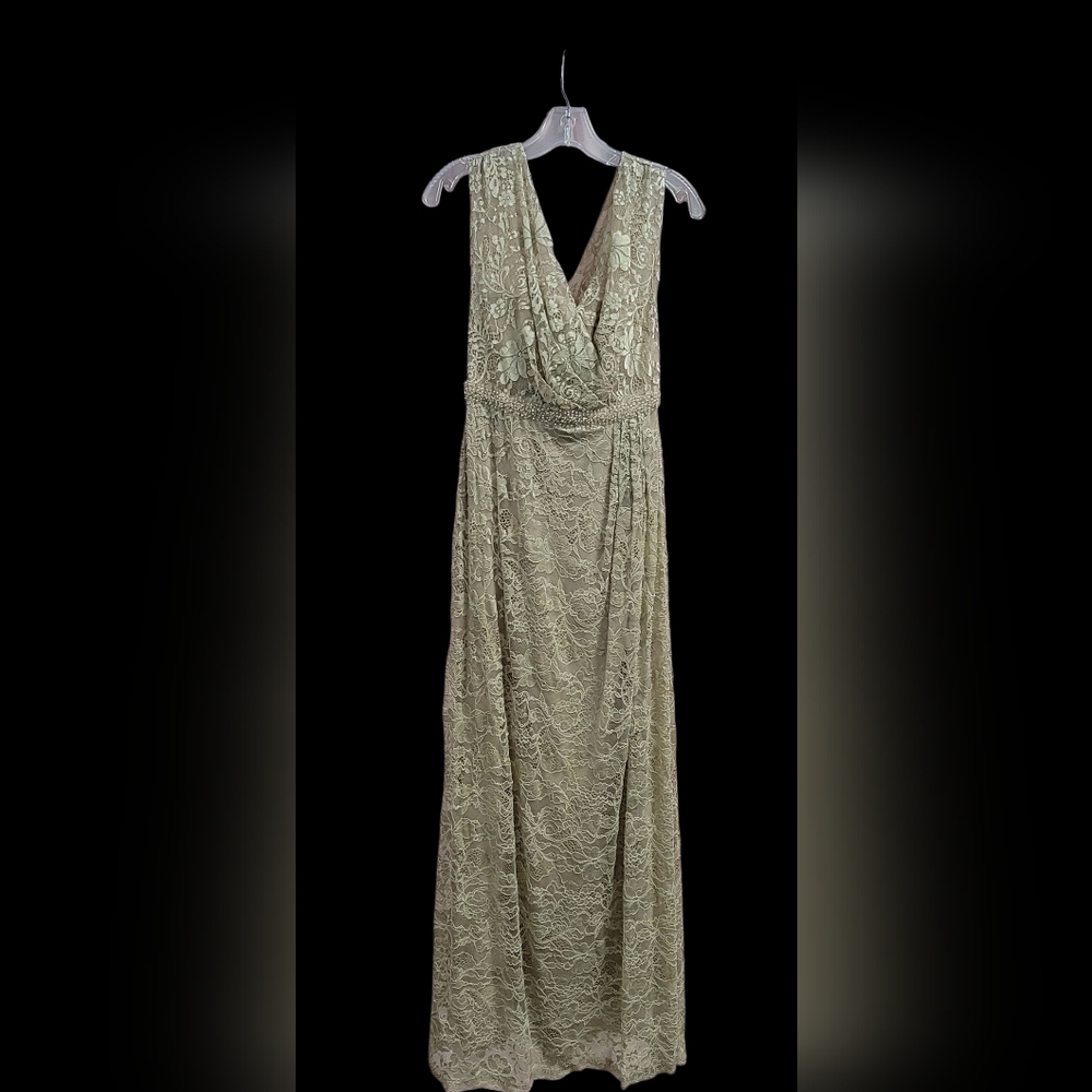 Jade Lace Maxi Dress Mother of Bride Dress in Cream Or Ecru
